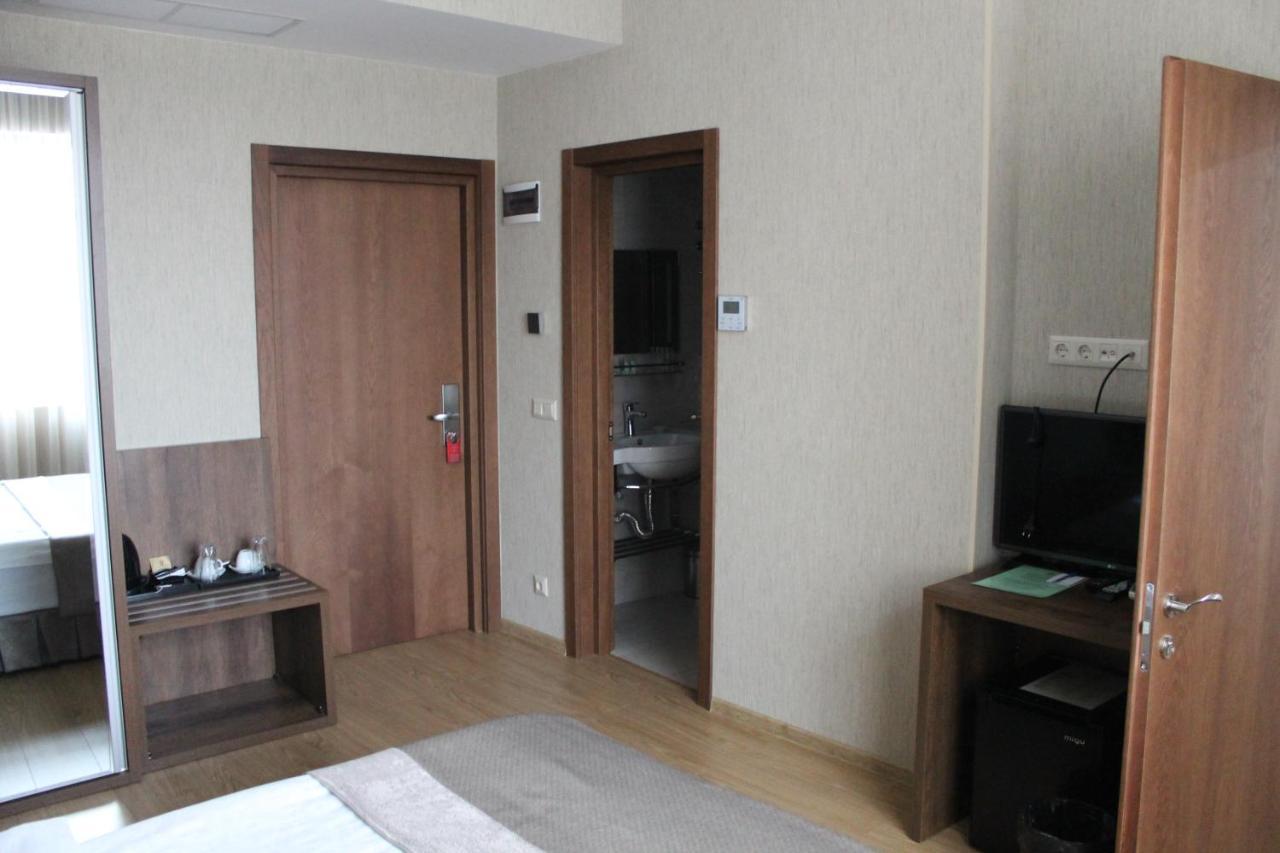Hotel Metekhi Line Тбілісі Екстер'єр фото